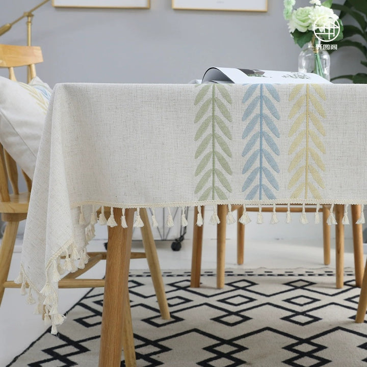 Cotton Linen Rectangular Tablecloth with Tassel – Dust-Proof, Anti-Fade, Elegant Décor
